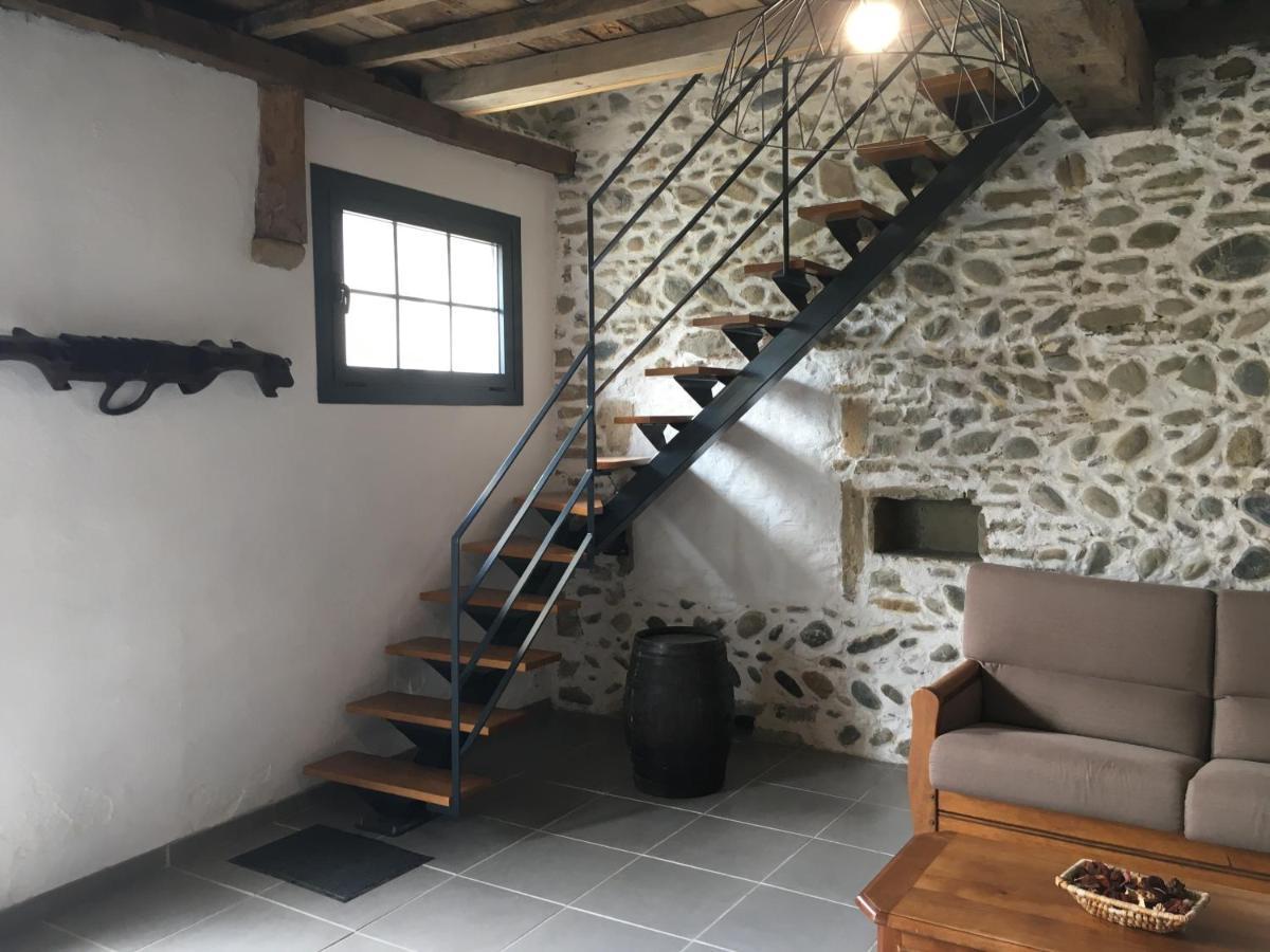 Gite Petitou Jasses Exteriér fotografie